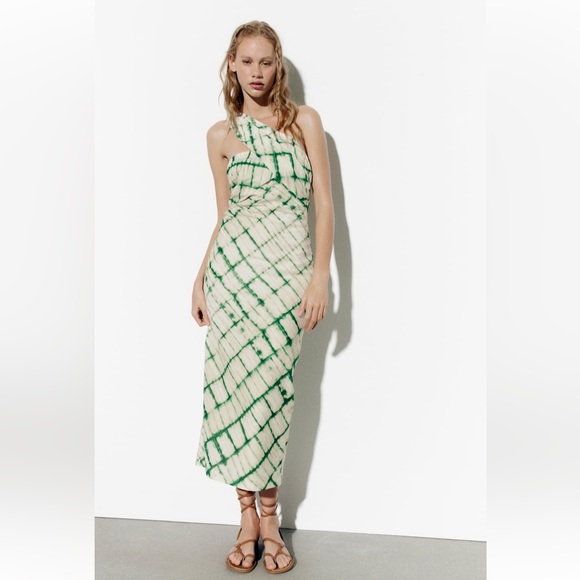 Zara Dresses & Skirts - Zara PRINTED MIDI DRESS. Ecru. Size XS. New with Tags.
